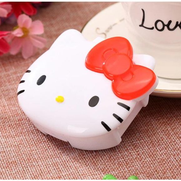 Sanrio Other - Sanrio Hello Kitty Pill Box Medication Storage 4 Compartments w/ Covers NWT